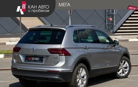Volkswagen Tiguan II, 2017 год, 2 308 000 рублей, 2 фотография