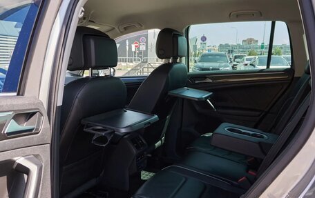 Volkswagen Tiguan II, 2017 год, 2 308 000 рублей, 16 фотография