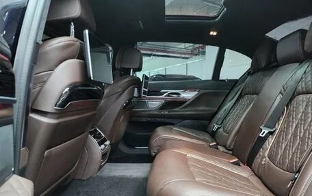BMW 7 серия, 2022 год, 5 470 000 рублей, 11 фотография