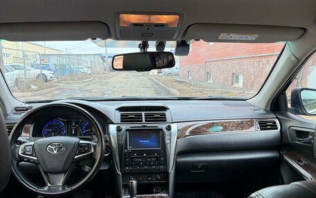 Toyota Camry, 2017 год, 2 550 000 рублей, 10 фотография