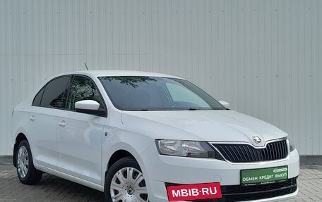 Skoda Rapid I, 2015 год, 1 099 000 рублей, 2 фотография