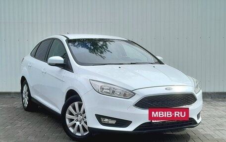 Ford Focus III, 2015 год, 1 099 000 рублей, 2 фотография