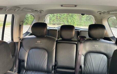 Infiniti QX56, 2013 год, 2 050 000 рублей, 30 фотография