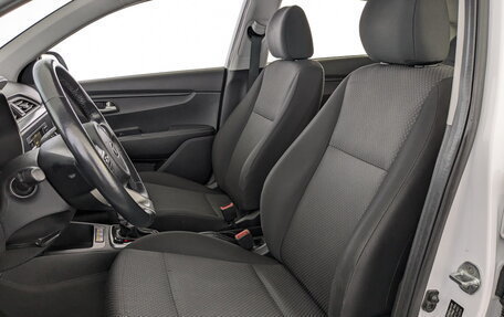 KIA Rio IV, 2021 год, 1 195 000 рублей, 20 фотография