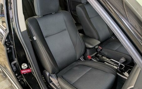 Mitsubishi Outlander III рестайлинг 3, 2018 год, 2 150 000 рублей, 23 фотография