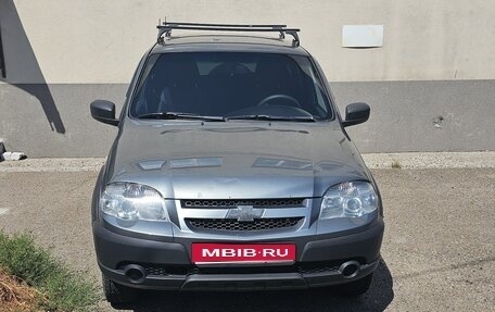 Chevrolet Niva I рестайлинг, 2018 год, 780 000 рублей, 1 фотография
