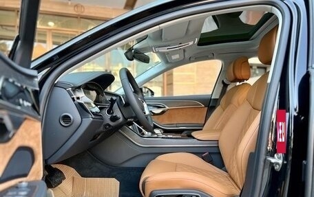 Audi A8, 2025 год, 10 500 228 рублей, 4 фотография