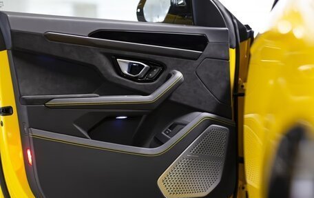Lamborghini Urus I, 2025 год, 39 300 000 рублей, 14 фотография