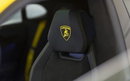 Lamborghini Urus I, 2025 год, 39 300 000 рублей, 21 фотография