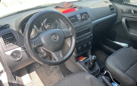 Skoda Yeti I рестайлинг, 2014 год, 939 000 рублей, 16 фотография