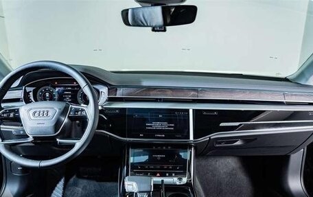 Audi A8, 2024 год, 9 444 000 рублей, 10 фотография