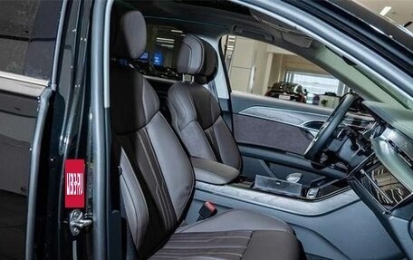 Audi A8, 2024 год, 9 444 000 рублей, 16 фотография