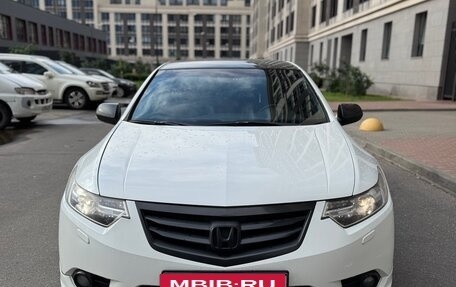 Honda Accord VIII рестайлинг, 2012 год, 1 450 000 рублей, 2 фотография