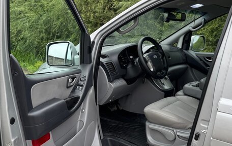 Hyundai Grand Starex Grand Starex I рестайлинг 2, 2015 год, 2 390 000 рублей, 27 фотография