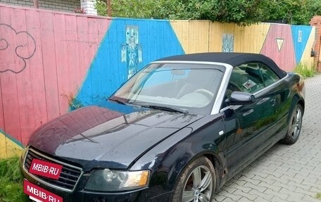 Audi A4, 2003 год, 990 000 рублей, 5 фотография
