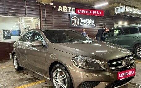 Mercedes-Benz A-Класс, 2014 год, 1 600 000 рублей, 2 фотография