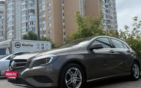 Mercedes-Benz A-Класс, 2014 год, 1 600 000 рублей, 15 фотография