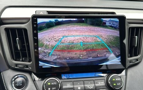 Toyota RAV4, 2019 год, 2 470 000 рублей, 9 фотография