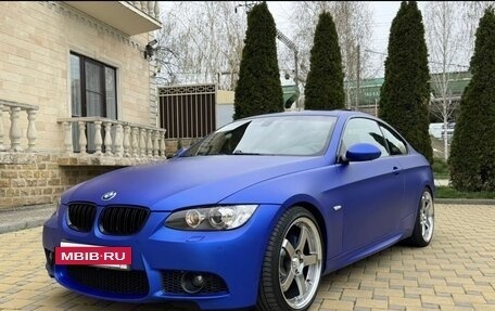BMW 3 серия, 2008 год, 1 800 000 рублей, 3 фотография