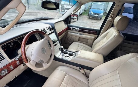 Lincoln Navigator, 2005 год, 1 700 000 рублей, 5 фотография
