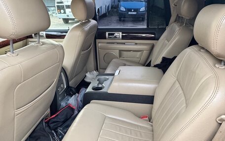 Lincoln Navigator, 2005 год, 1 700 000 рублей, 6 фотография