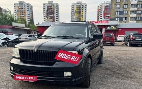 Lincoln Navigator, 2005 год, 1 700 000 рублей, 2 фотография
