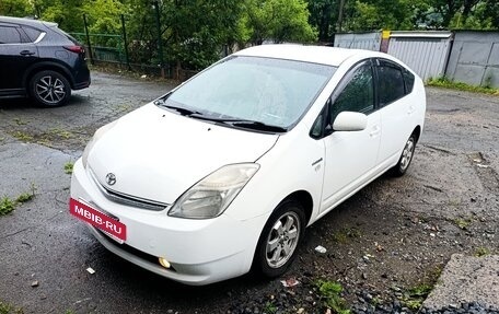 Toyota Prius, 2010 год, 550 000 рублей, 2 фотография