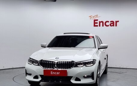 BMW 3 серия, 2021 год, 3 830 000 рублей, 3 фотография