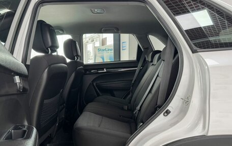 KIA Sorento II рестайлинг, 2019 год, 2 179 000 рублей, 10 фотография