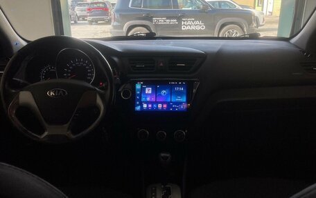 KIA Rio III рестайлинг, 2015 год, 949 000 рублей, 18 фотография