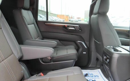 Chevrolet Suburban, 2025 год, 14 099 999 рублей, 26 фотография