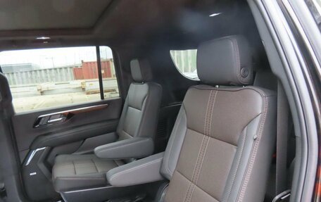 Chevrolet Suburban, 2025 год, 14 099 999 рублей, 34 фотография