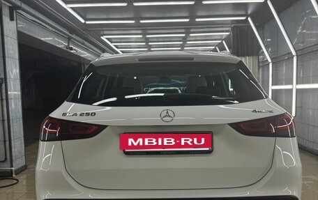 Mercedes-Benz GLA, 2020 год, 2 800 000 рублей, 8 фотография
