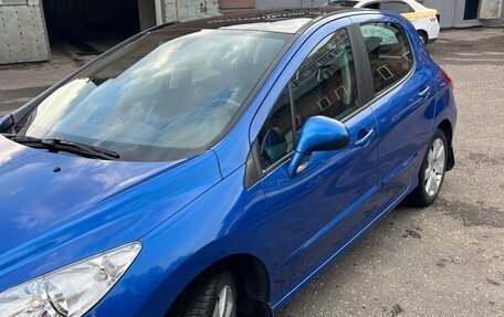Peugeot 308 II, 2010 год, 760 000 рублей, 2 фотография