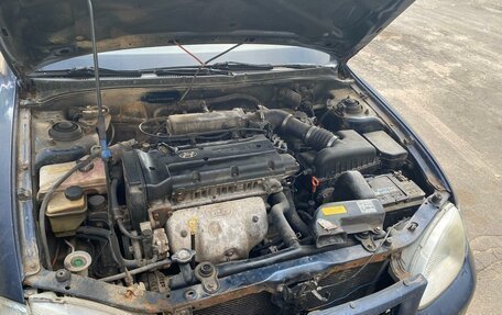 Hyundai Lantra II, 2000 год, 250 000 рублей, 2 фотография