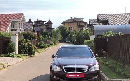 Mercedes-Benz S-Класс, 2006 год, 2 400 000 рублей, 4 фотография