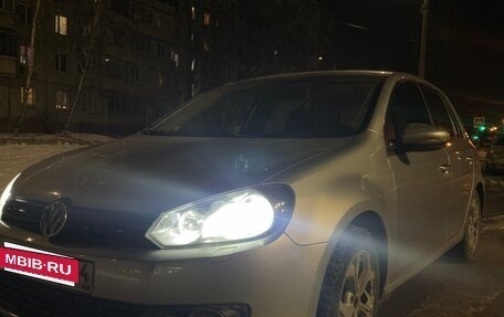 Volkswagen Golf VI, 2011 год, 649 999 рублей, 11 фотография