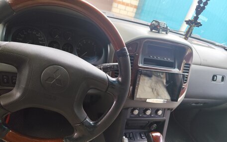 Mitsubishi Pajero III рестайлинг, 2005 год, 850 000 рублей, 7 фотография