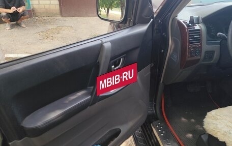 Mitsubishi Pajero III рестайлинг, 2005 год, 850 000 рублей, 3 фотография