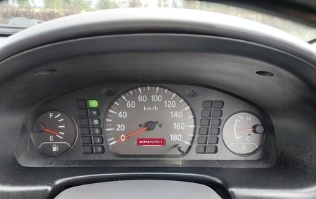 Nissan Sunny B15, 2000 год, 289 000 рублей, 28 фотография