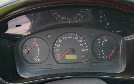 Mitsubishi Mirage VI рестайлинг, 2000 год, 300 000 рублей, 3 фотография
