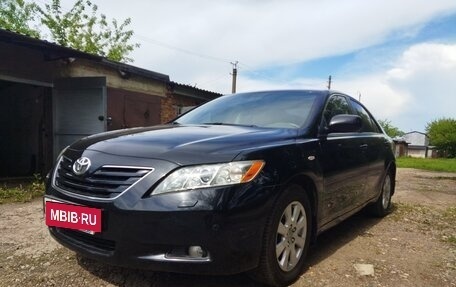 Toyota Camry, 2007 год, 1 900 000 рублей, 4 фотография
