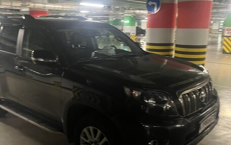Toyota Land Cruiser Prado 150 рестайлинг 2, 2011 год, 2 500 000 рублей, 3 фотография