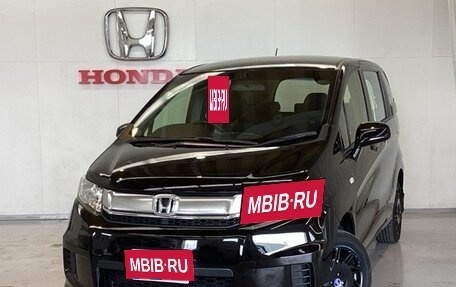Honda Freed II, 2017 год, 1 150 000 рублей, 2 фотография
