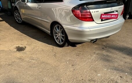 Mercedes-Benz C-Класс, 2003 год, 950 000 рублей, 6 фотография