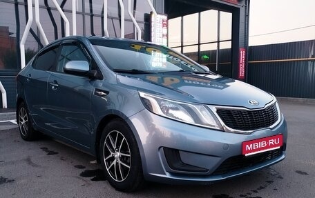 KIA Rio III рестайлинг, 2013 год, 855 000 рублей, 1 фотография