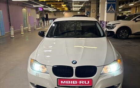 BMW 3 серия, 2011 год, 999 999 рублей, 1 фотография
