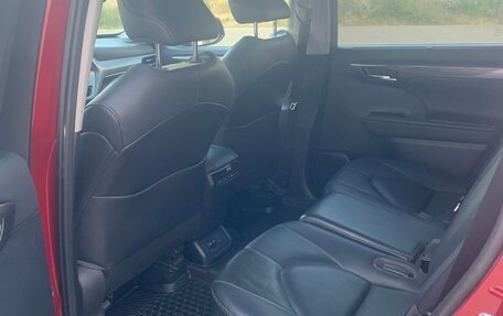 Toyota Highlander, 2020 год, 3 850 000 рублей, 8 фотография