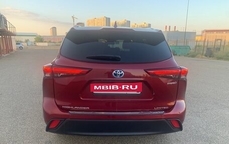 Toyota Highlander, 2020 год, 3 850 000 рублей, 6 фотография