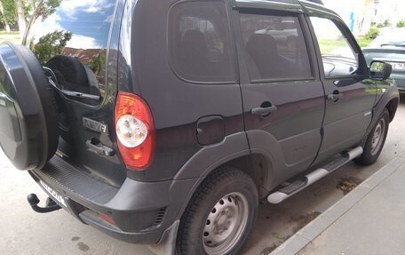 Chevrolet Niva I рестайлинг, 2011 год, 396 500 рублей, 2 фотография